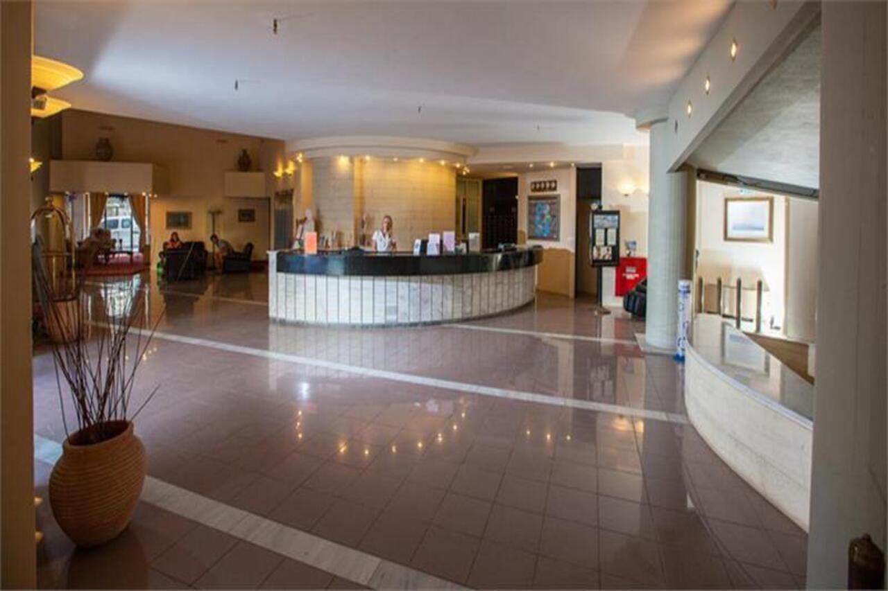 Santa Marina Unique Hotel อายิโอสนิโกลาโอส ภายนอก รูปภาพ