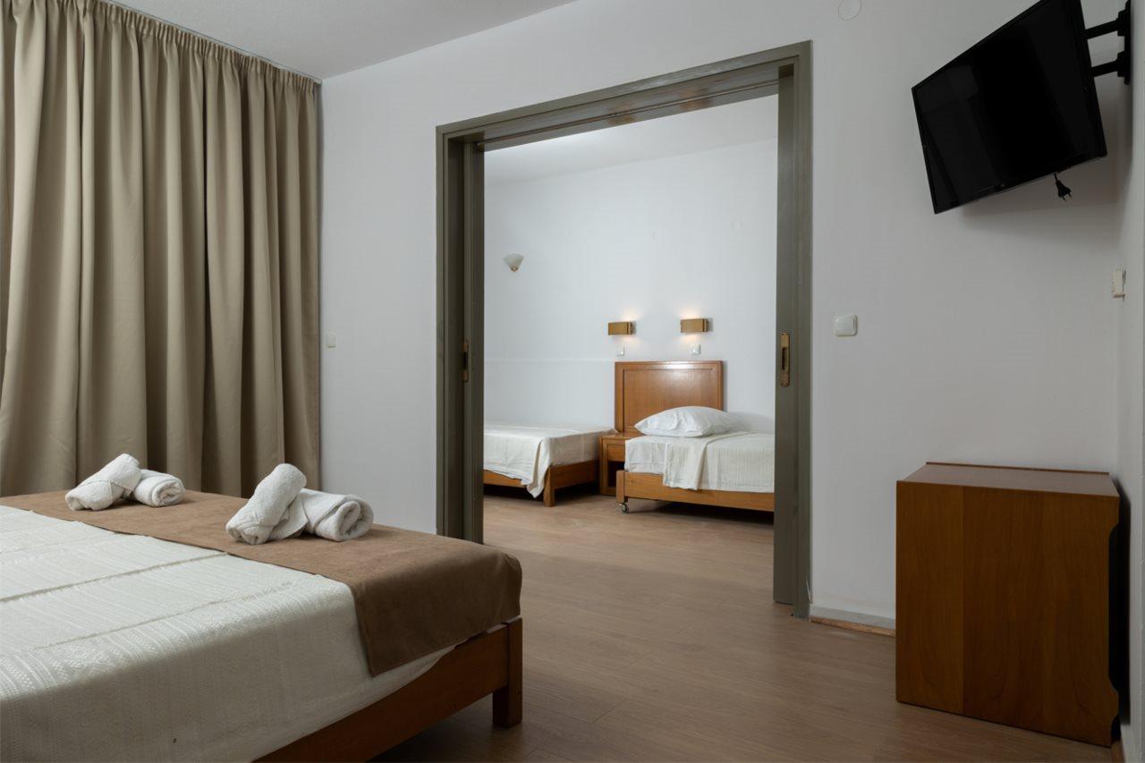 Santa Marina Unique Hotel อายิโอสนิโกลาโอส ภายนอก รูปภาพ
