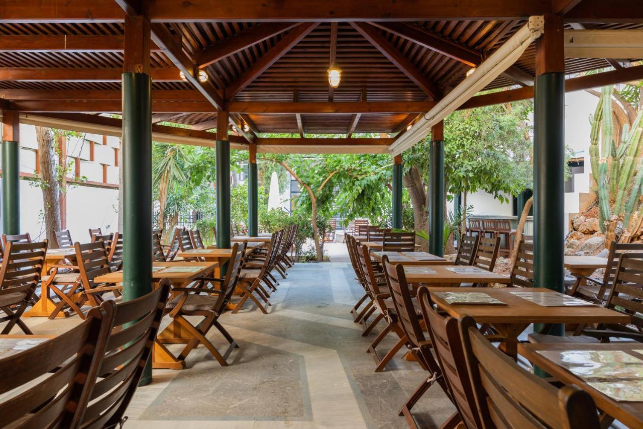 Santa Marina Unique Hotel อายิโอสนิโกลาโอส ภายนอก รูปภาพ