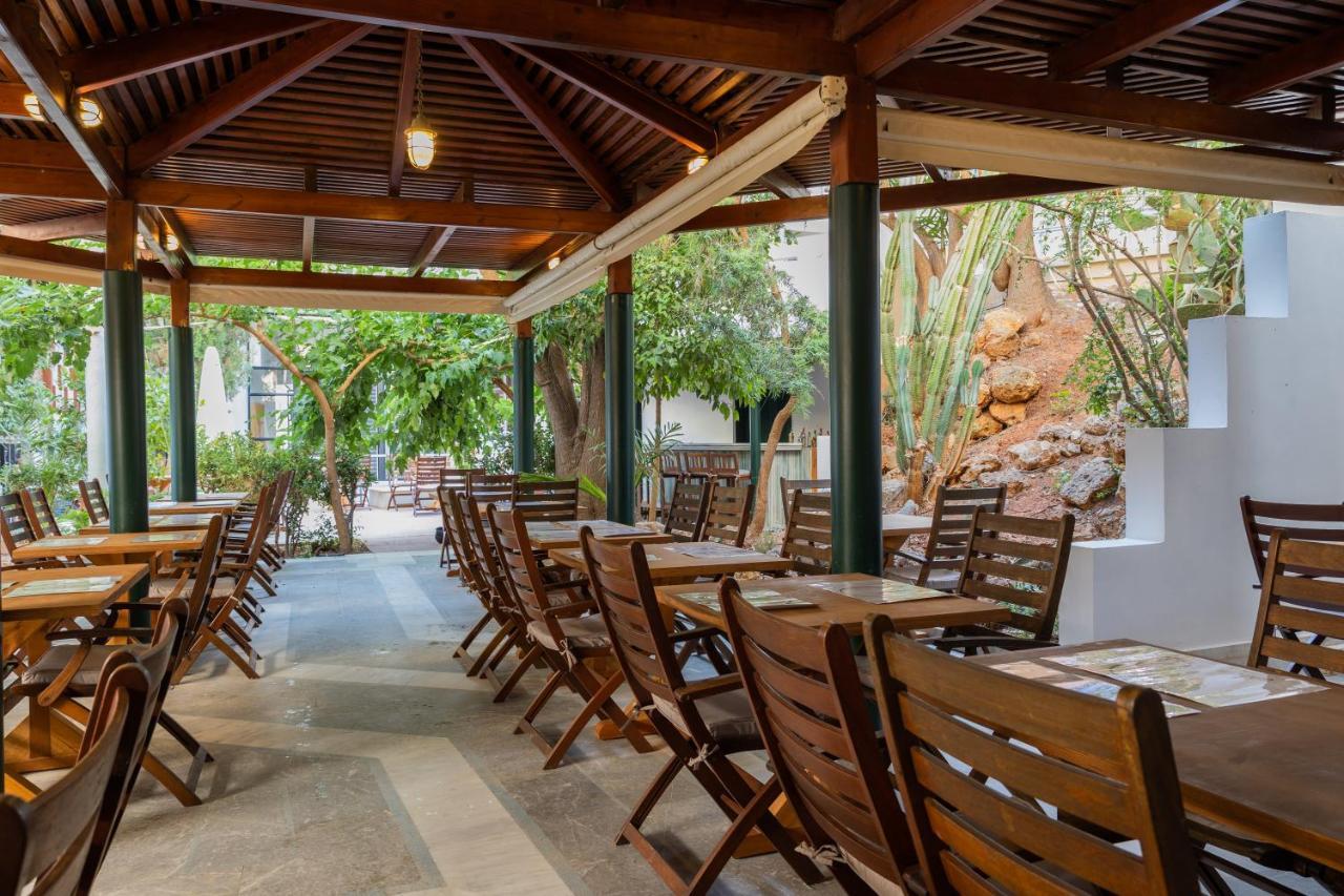 Santa Marina Unique Hotel อายิโอสนิโกลาโอส ภายนอก รูปภาพ