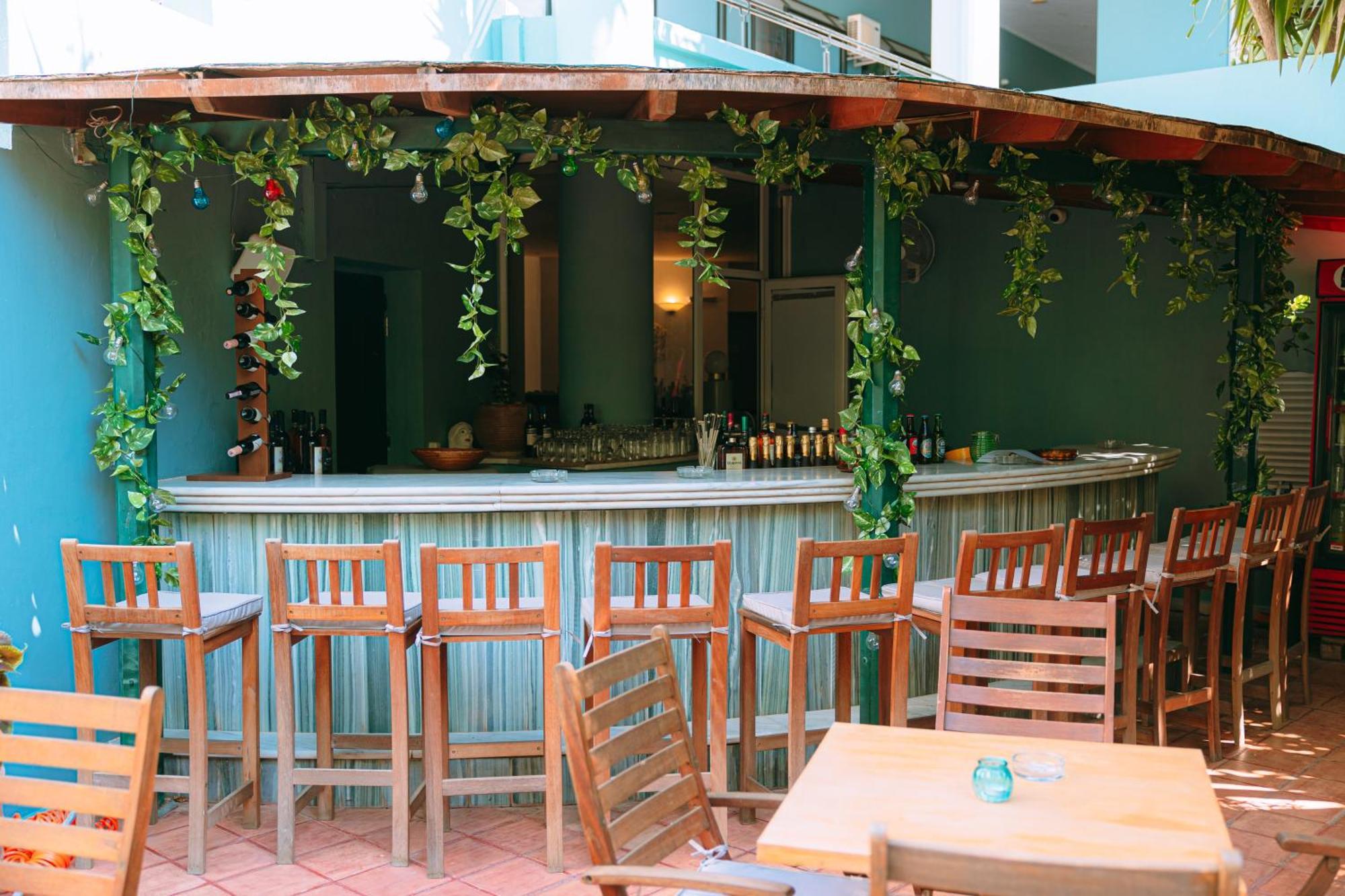 Santa Marina Unique Hotel อายิโอสนิโกลาโอส ภายนอก รูปภาพ