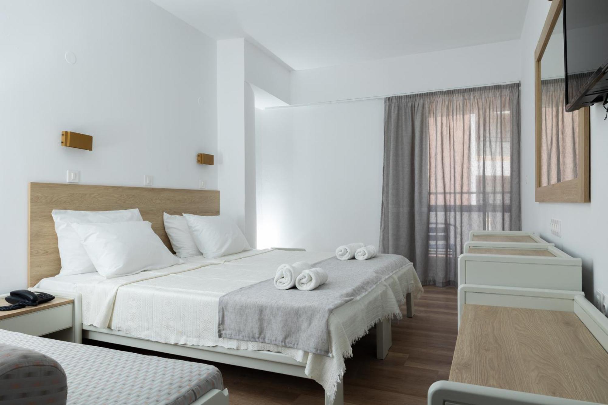 Santa Marina Unique Hotel อายิโอสนิโกลาโอส ห้อง รูปภาพ